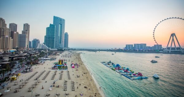 beaches in UAE